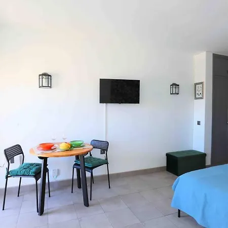 Διαμέρισμα Cozy Holiday Studio Palmeras - Wifi, Ac, Pool *